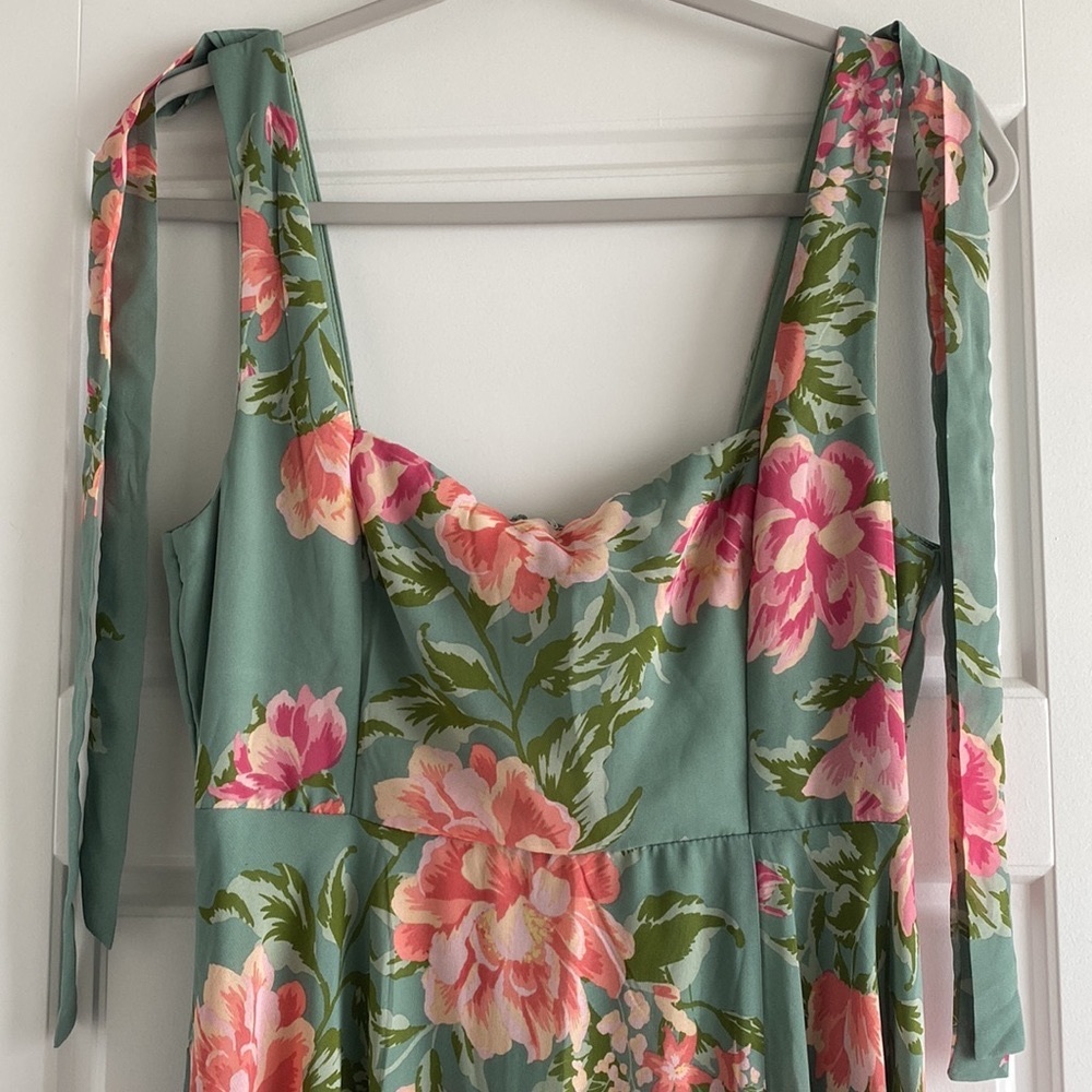Lulu’s Sage Green Floral Print Maxi Dress with Bow Straps
